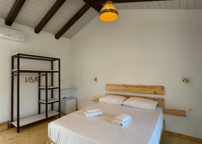 Pensionat Stone Hearth Himare