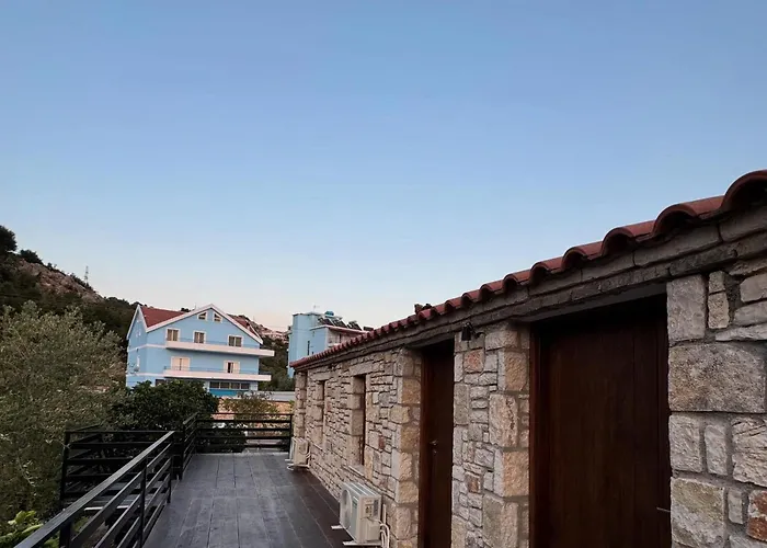 Stone Hearth Pensión