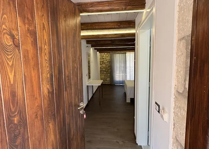 Stone Hearth Pensionat Himare